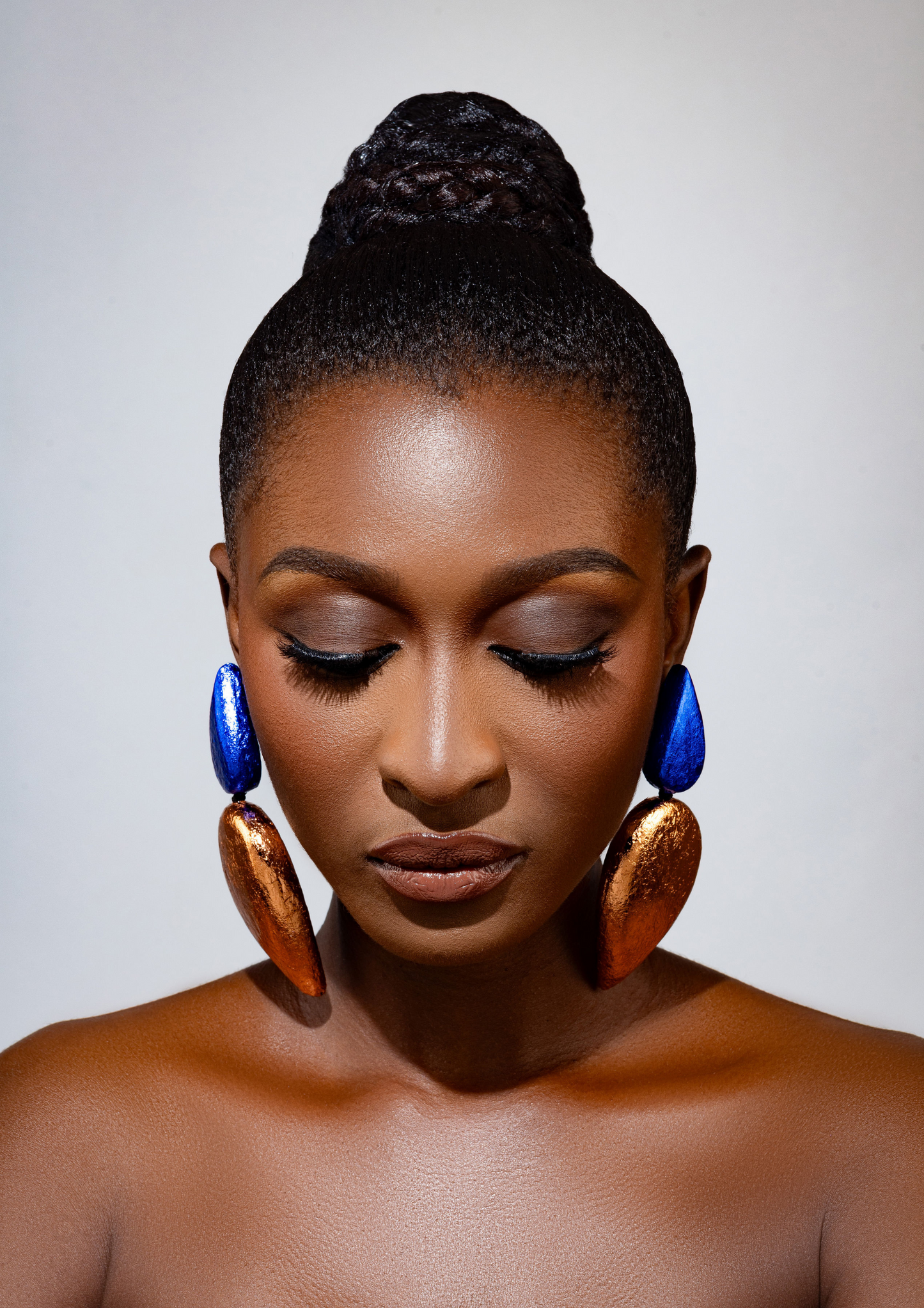 Asor Wura - Blue Rose gold