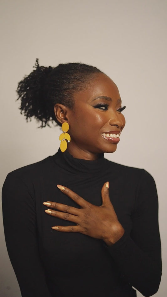 Afua - Gold