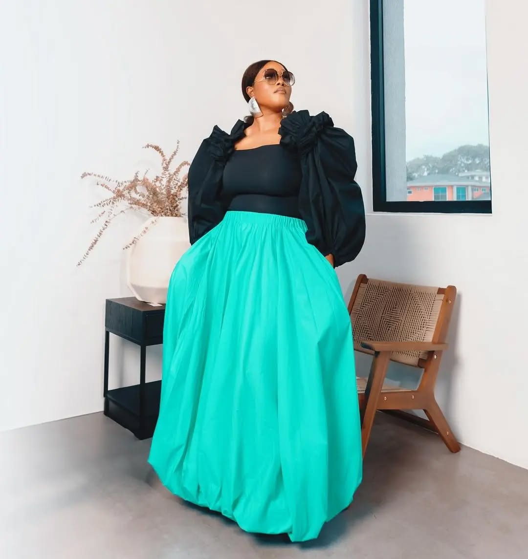 Akosua Vee: Effortless Grace in Style