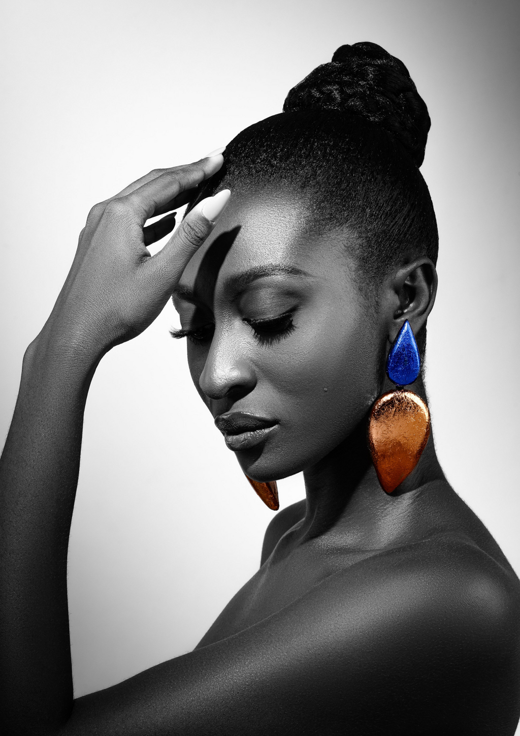 Asor Wura - Blue Rose gold