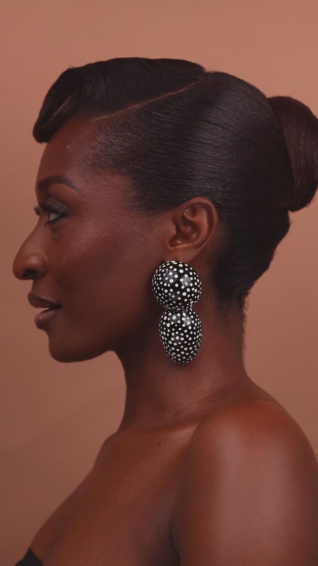Abena - Black
